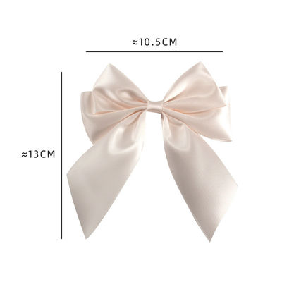 L'or pré-attaché à la bande de satin avec boucle élastique