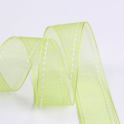 25 mm de couleur 38 mm de bord cousu Ruban d'organes en polyester pour emballage cadeau fleur