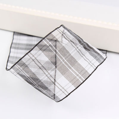 Ruban d'organes en polyester à carreaux de 6 mm à 38 mm pour emballage cadeau de chocolat à fleurs