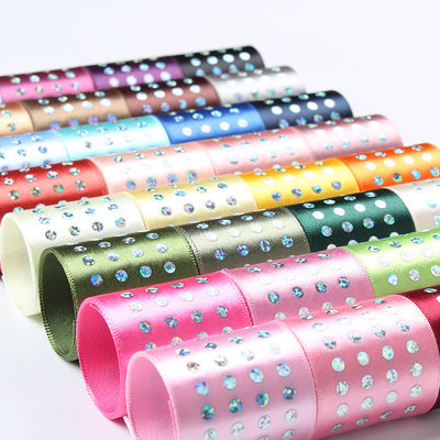 Un bandeau de satin en polyester de 5 mm à 50 mm