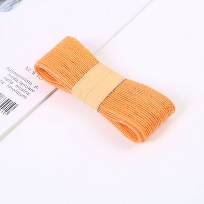 Ruban à mousse de jute rouge orang et vert