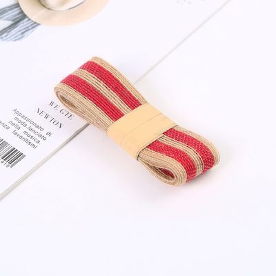 Des rouleaux de ruban de jute 100% rayés colorés pour la décoration