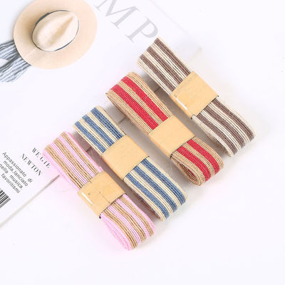 Des rouleaux de ruban de jute 100% rayés colorés pour la décoration