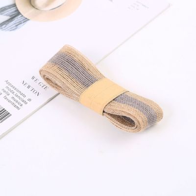 Des rouleaux de ruban de jute 100% rayés colorés pour la décoration