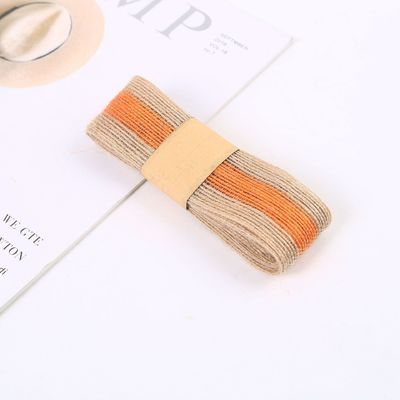 Des rouleaux de ruban de jute 100% rayés colorés pour la décoration