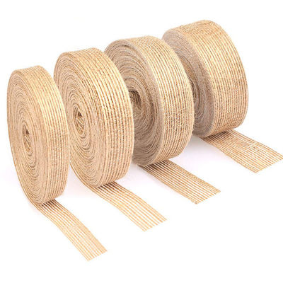 Personnaliser le ruban de tissu en écharpe pour l'emballage de cadeaux