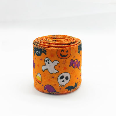 C'est un dessin animé mignon, le ruban câblé d'Halloween.