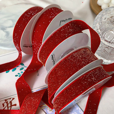 Ligne de velours brillant 6 mm-38 mm Ligne de velours rouge profond doux