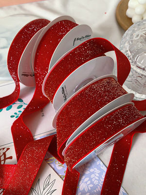 Ligne de velours brillant 6 mm-38 mm Ligne de velours rouge profond doux