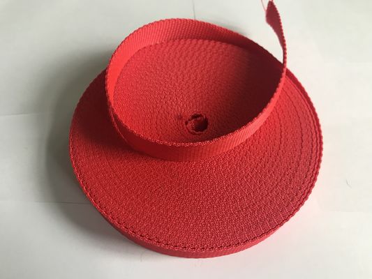 L'utilisation de la fibre de polypropylène résistant aux UV est autorisée.