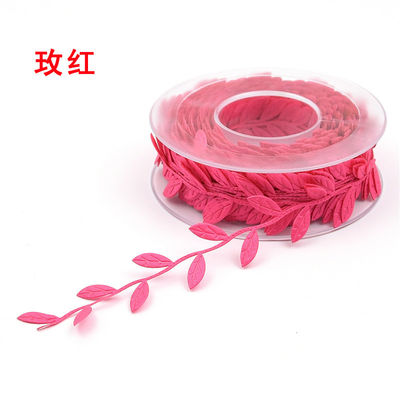 Ruban de feuille de polyester ruban de poly rouge à ultrasons pour la décoration de mariage