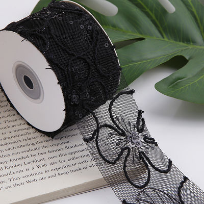 Ruban en maille de polyester brillant de 50 mm avec ruban en jacquard floral