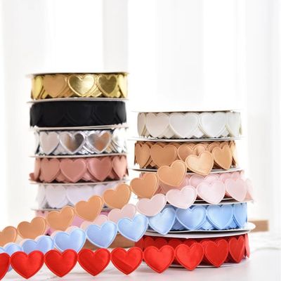 1.5cm*9m 2.5cm*9m Forme de cœur Saint-Valentin Ruban cadeau en polyester Pour l'emballage de cadeau de luxe
