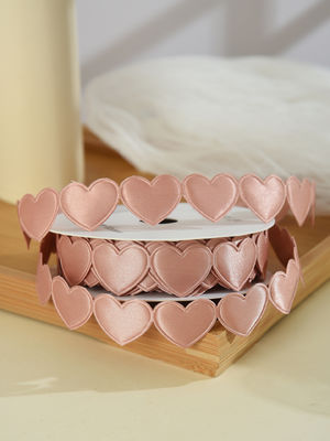 1.5cm*9m 2.5cm*9m Forme de cœur Saint-Valentin Ruban cadeau en polyester Pour l'emballage de cadeau de luxe