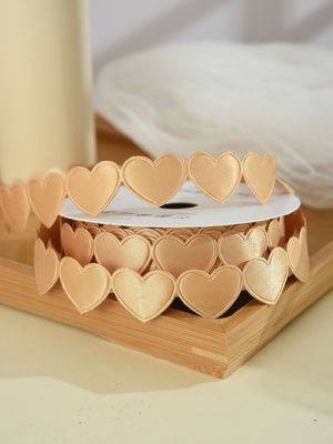 1.5cm*9m 2.5cm*9m Forme de cœur Saint-Valentin Ruban cadeau en polyester Pour l'emballage de cadeau de luxe